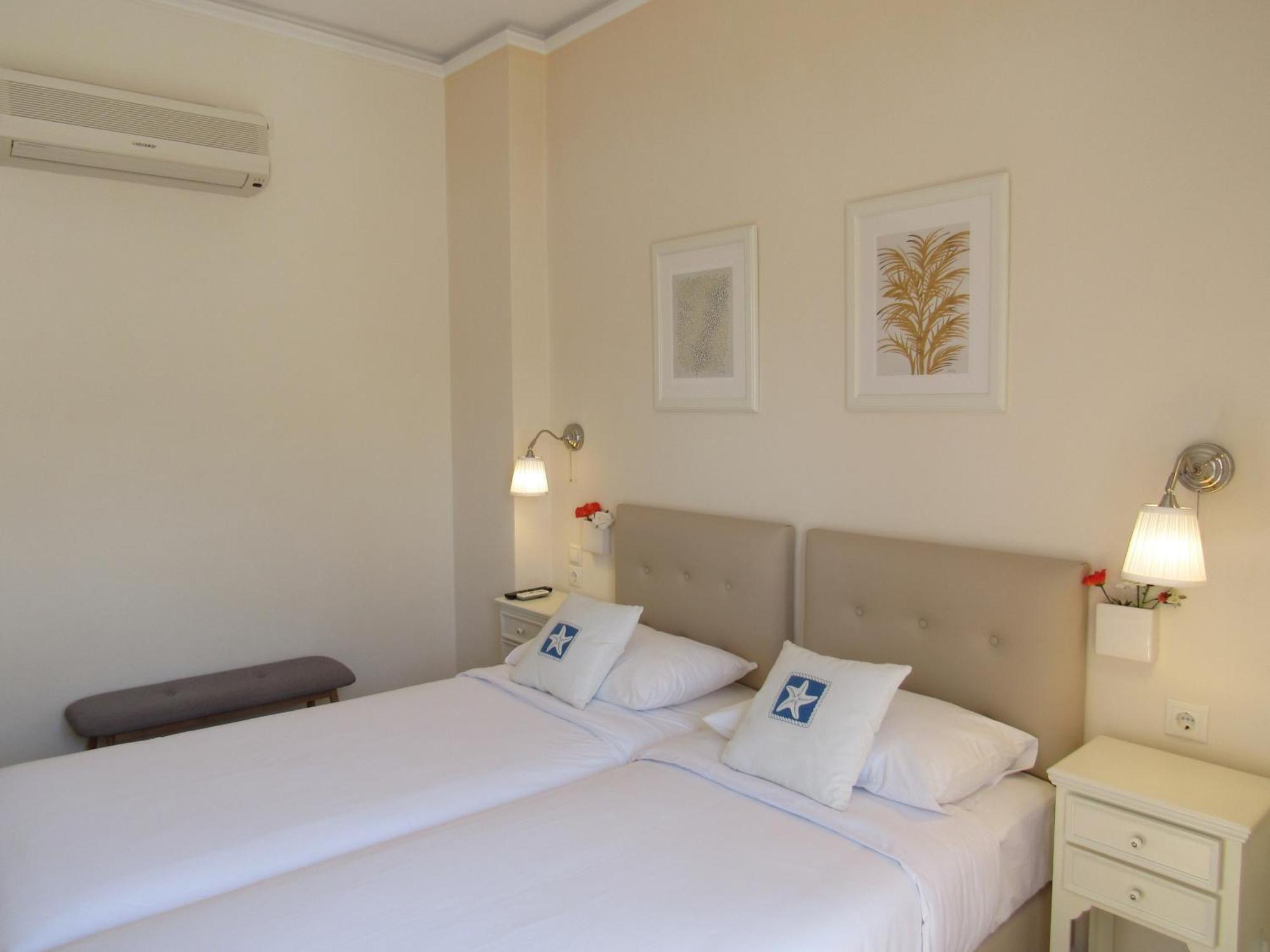 ספצס Alexandris Hotel חדר תמונה